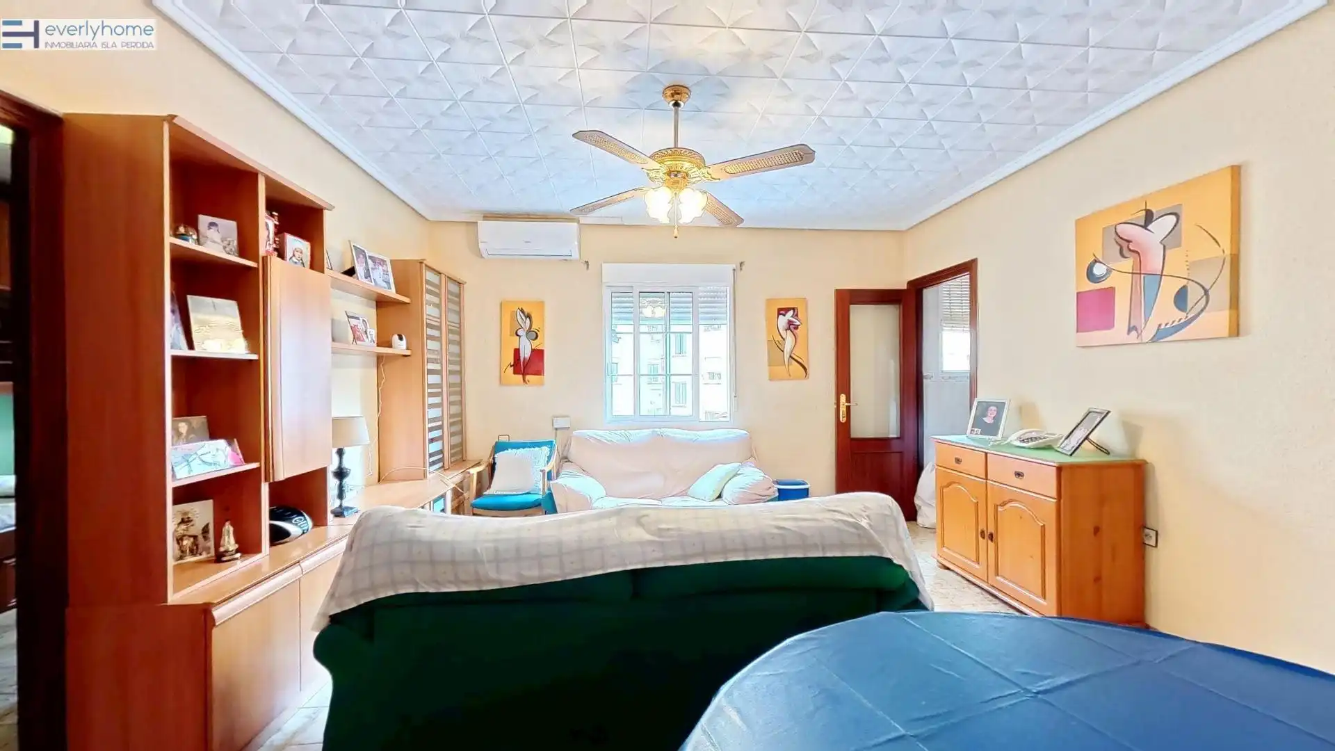 Bedroom of Flat for sale in Valencia