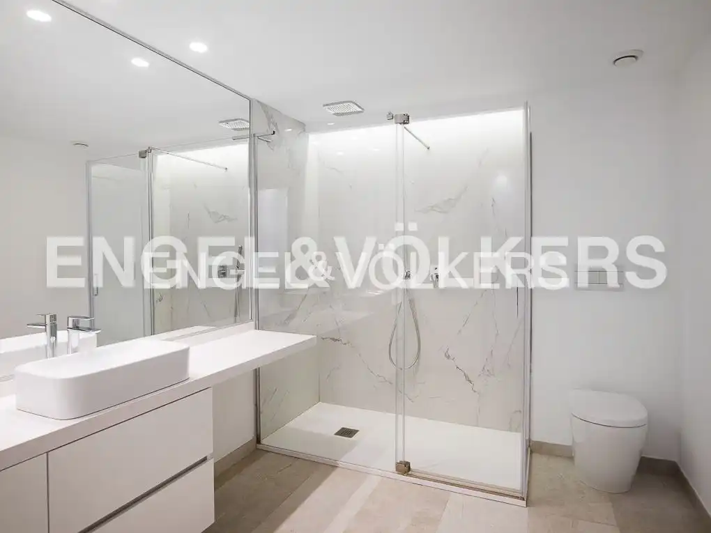 Flat for sale in Parque Ribalta - Plaza de Toros