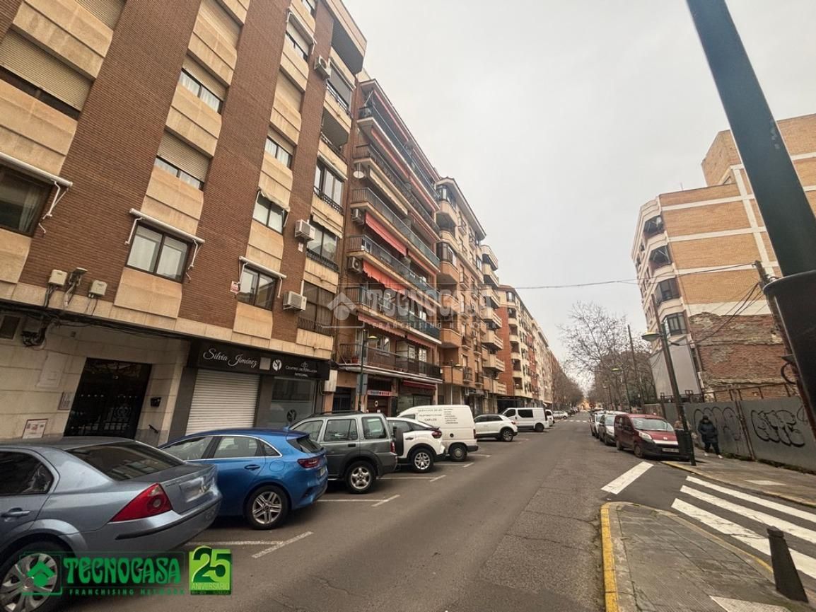 Exterior view of Flat for sale in Ciudad Real Capital  with Heating and Parquet flooring
