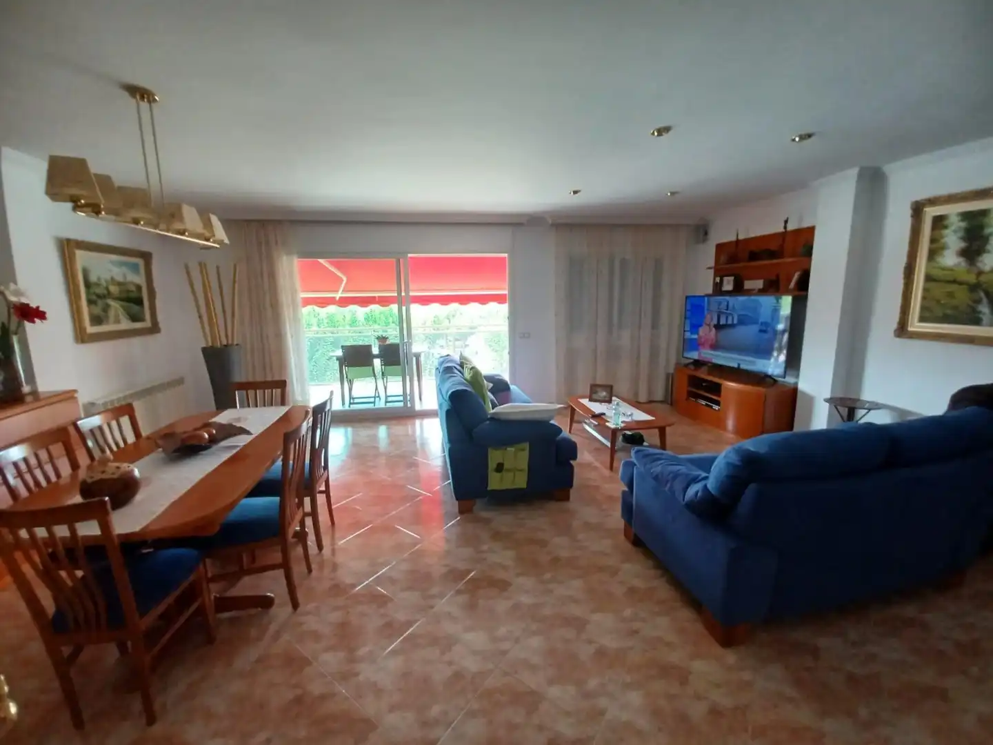 Sala de estar de Casa o chalet en venta en Pineda de Mar con Aire acondicionado, Calefacción y Jardín privado
