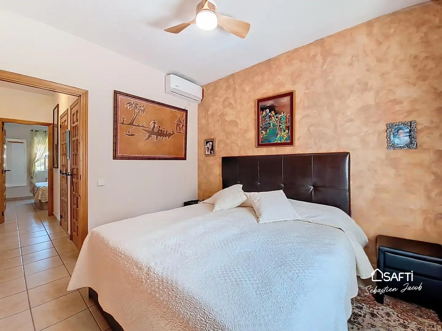 Bedroom of Houses for sale in Ador  with Terrace and Swimming Pool