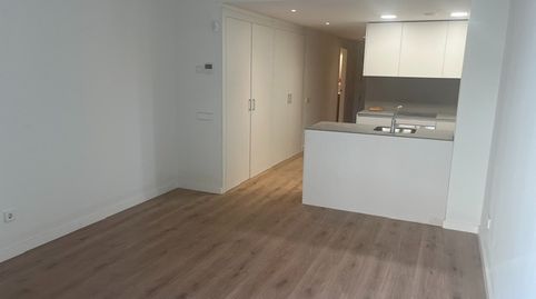 Foto 5 de Planta baixa de lloguer a Carrer de Sant Pere, 81, Centre, Rubí