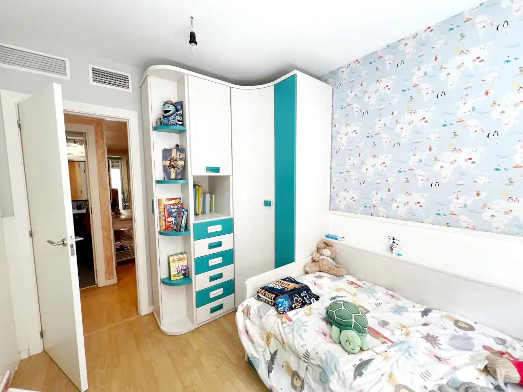 Habitación de Piso en venta en Alcalá de Henares con Aire acondicionado, Calefacción y Terraza