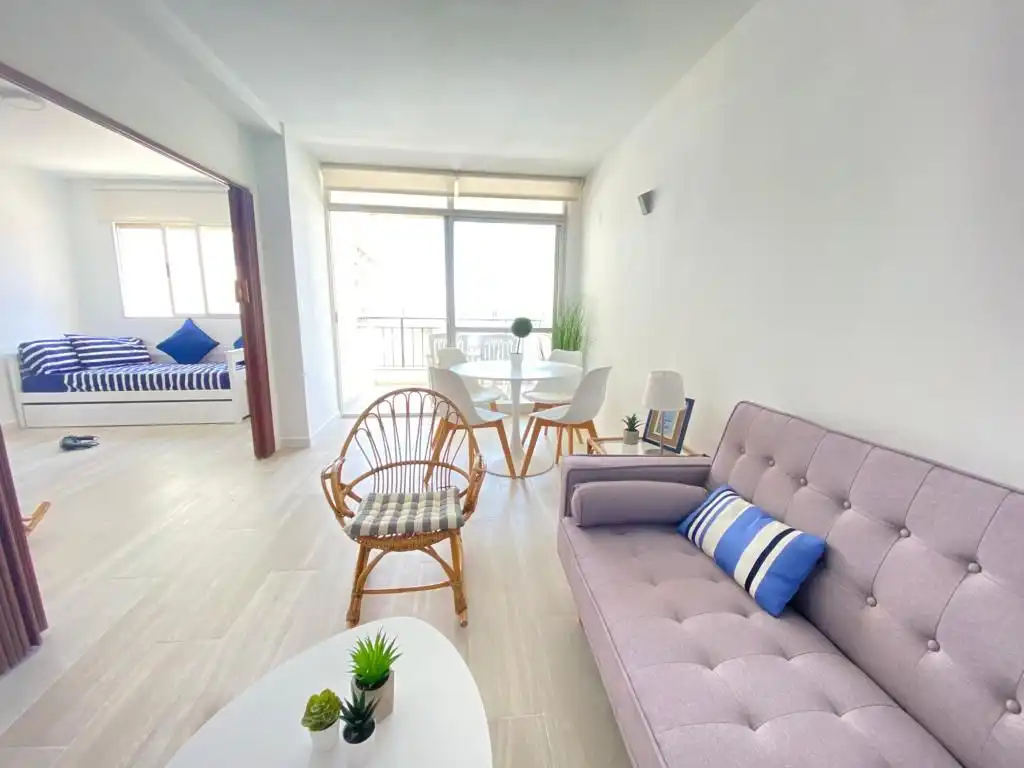 Apartamento con piscina en alquiler en Playa Norte, imagen 8