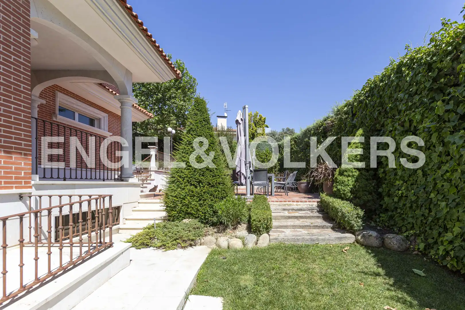 Terrassa de Casa o xalet de lloguer en Villaviciosa de Odón amb Aire condicionat, Calefacció i Jardí privat