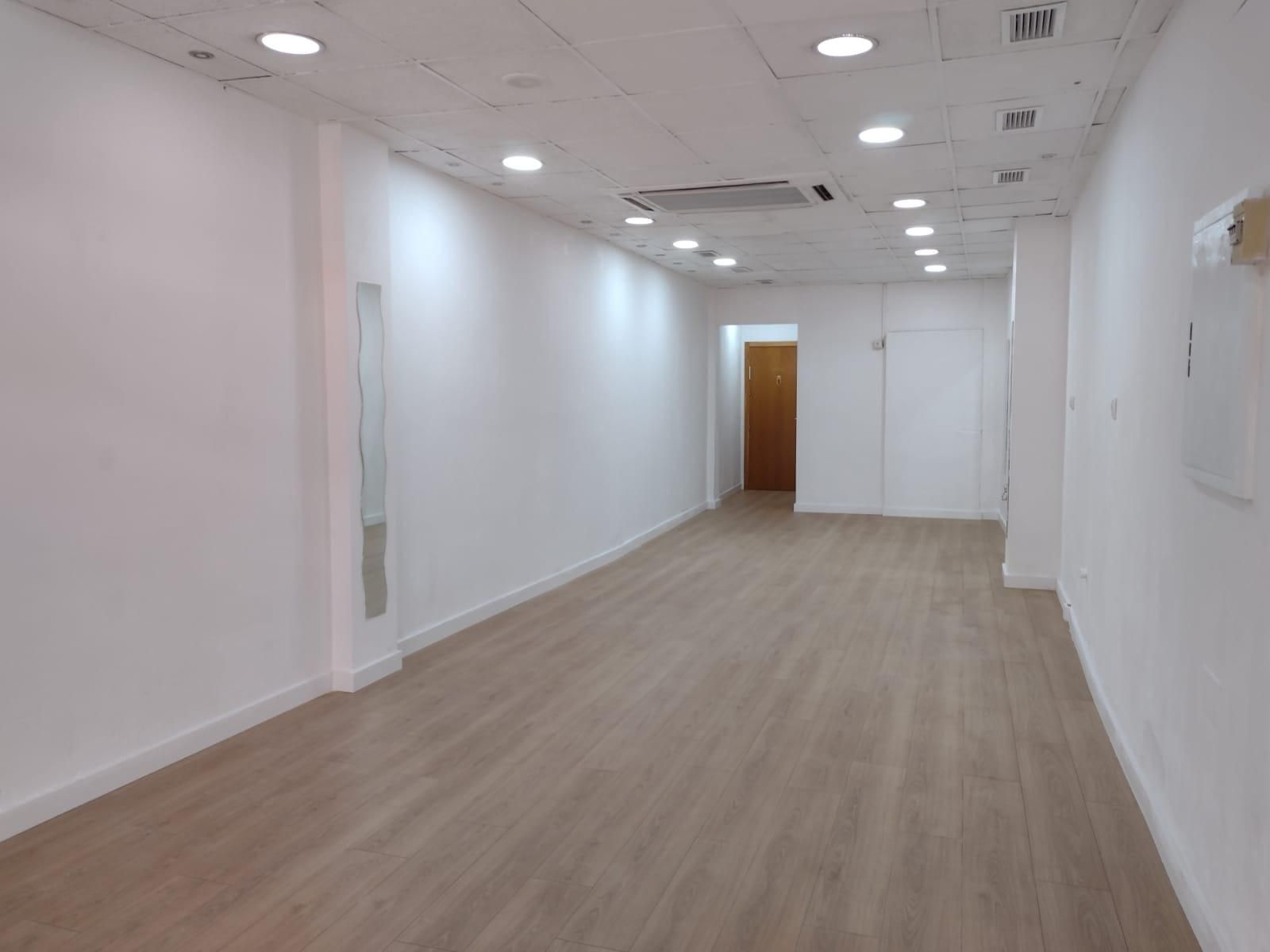 Local de alquiler en  Murcia Capital con Aire acondicionado