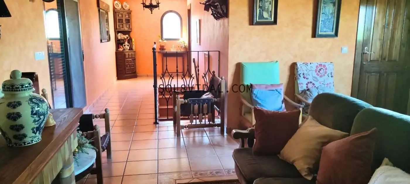 Sala d'estar de Casa o xalet en venda en Orihuela amb Calefacció, Jardí privat i Terrassa