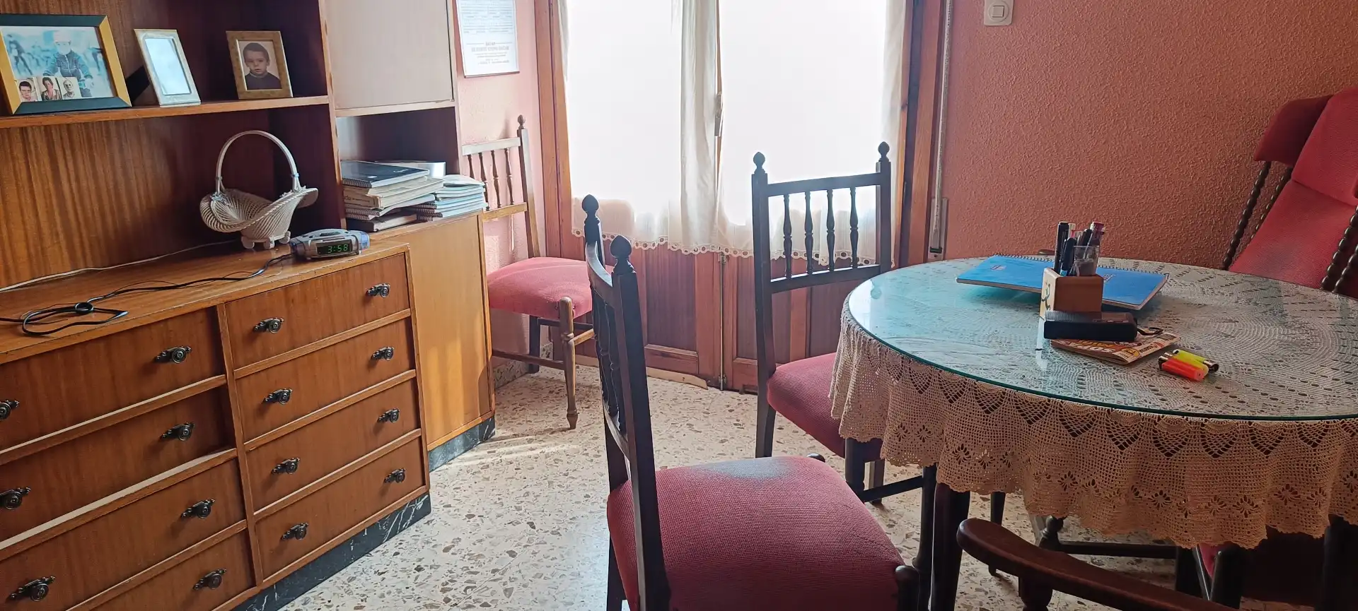 Menjador de Pis en venda en Almansa amb Calefacció i Balcó