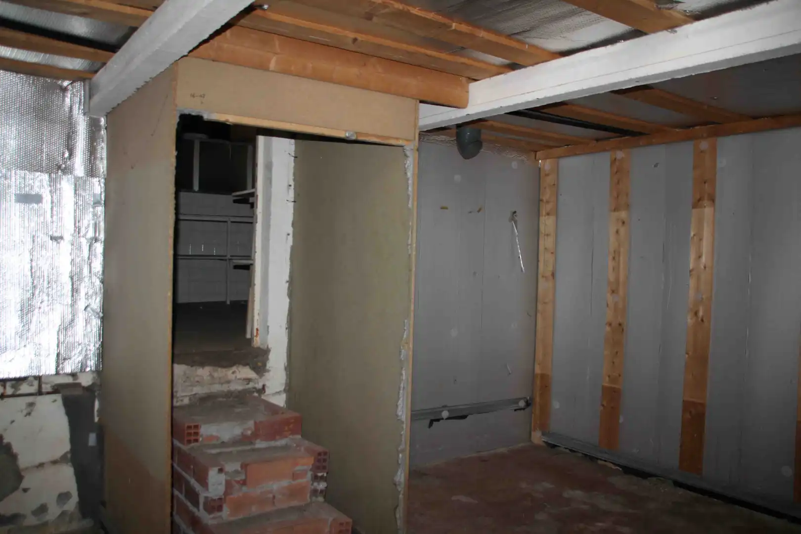 Nave industrial en venta en Brión