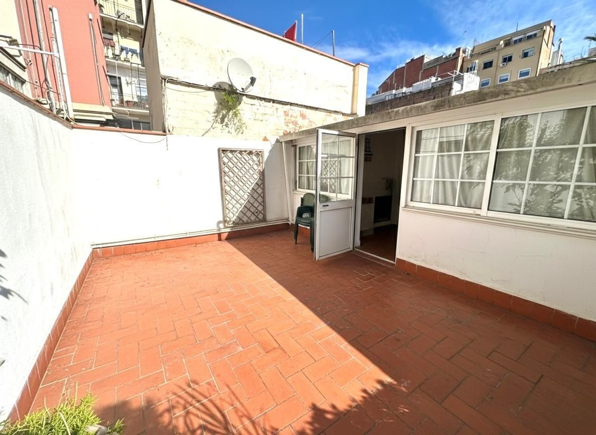 Terrasse von Erdgeschoss zum Verkauf in  Barcelona Capital mit Heizung und Terrasse