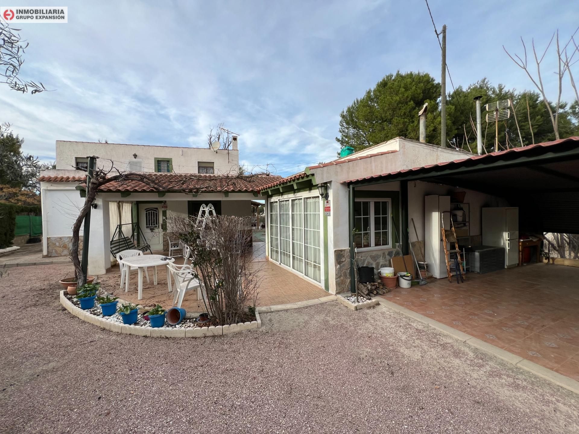 Vista exterior de Casa o xalet en venda en Aspe amb Jardí privat, Terrassa i Traster