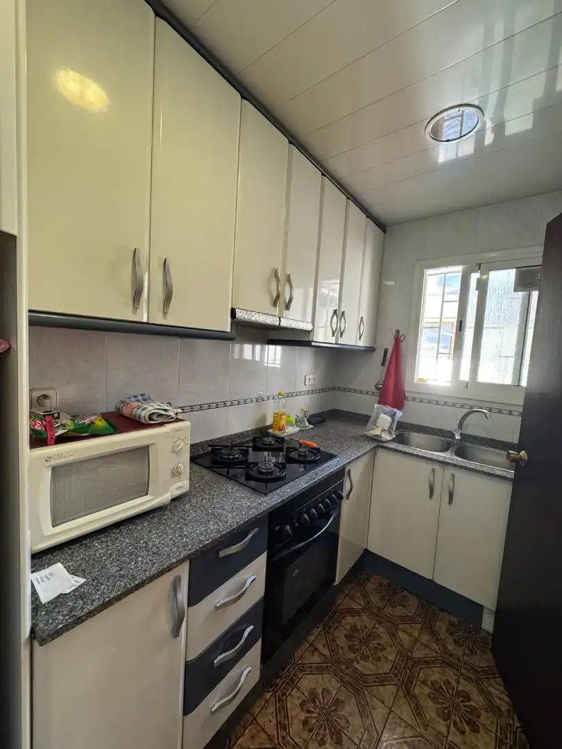 Cocina de Piso en venta en Badalona con Terraza y Trastero