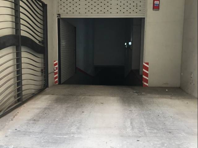 Garaje en Alquiler en Carrer Sant Joan Bosco, 16 en Ensanche - Diputación