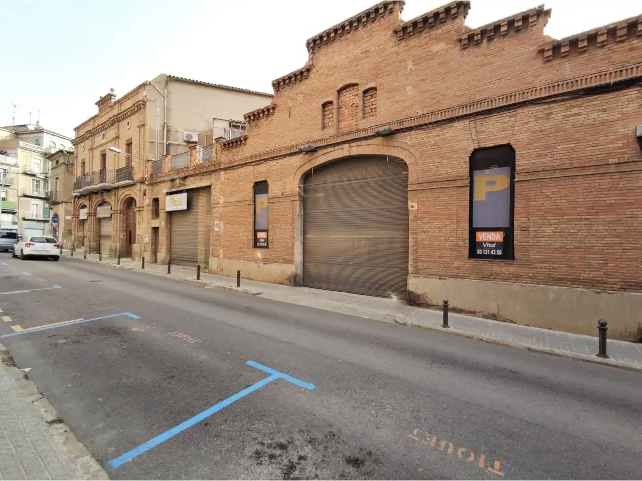 Gebäude zum Verkauf in Calle Joan Jorba, Carretera de Vic - Remei