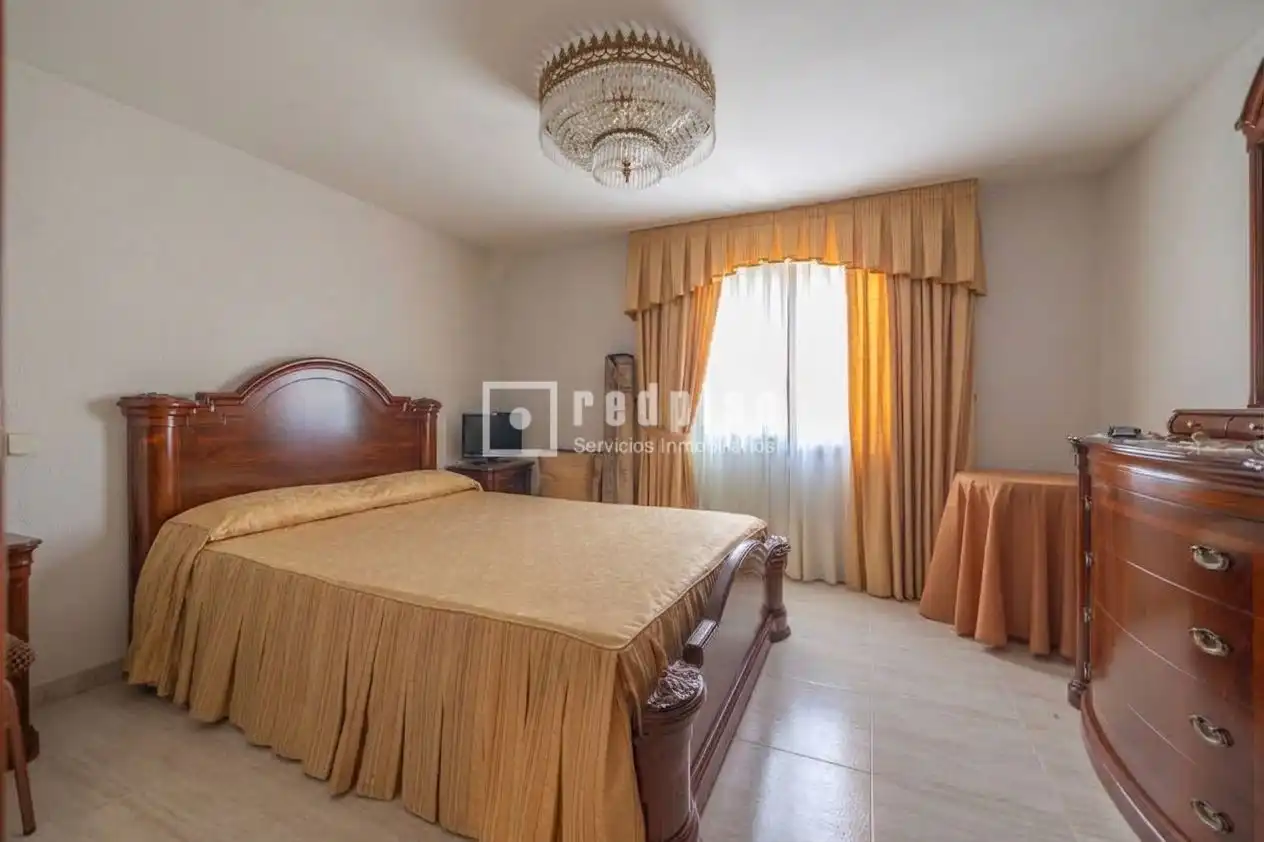 Bedroom of Houses for sale in Villa del Prado  with Heating, Private garden and Terrace