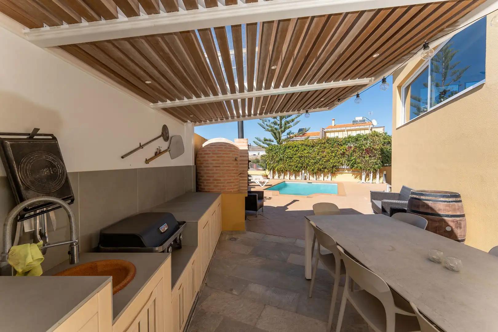Casa adosada en venta en José Aguiar, Montaña - La Data