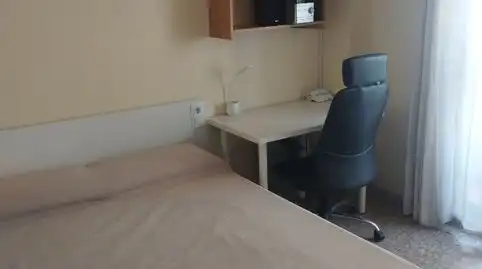 Schlafzimmer von Wohnung zur Miete in Burjassot mit Klimaanlage, Möbliert und Ofen