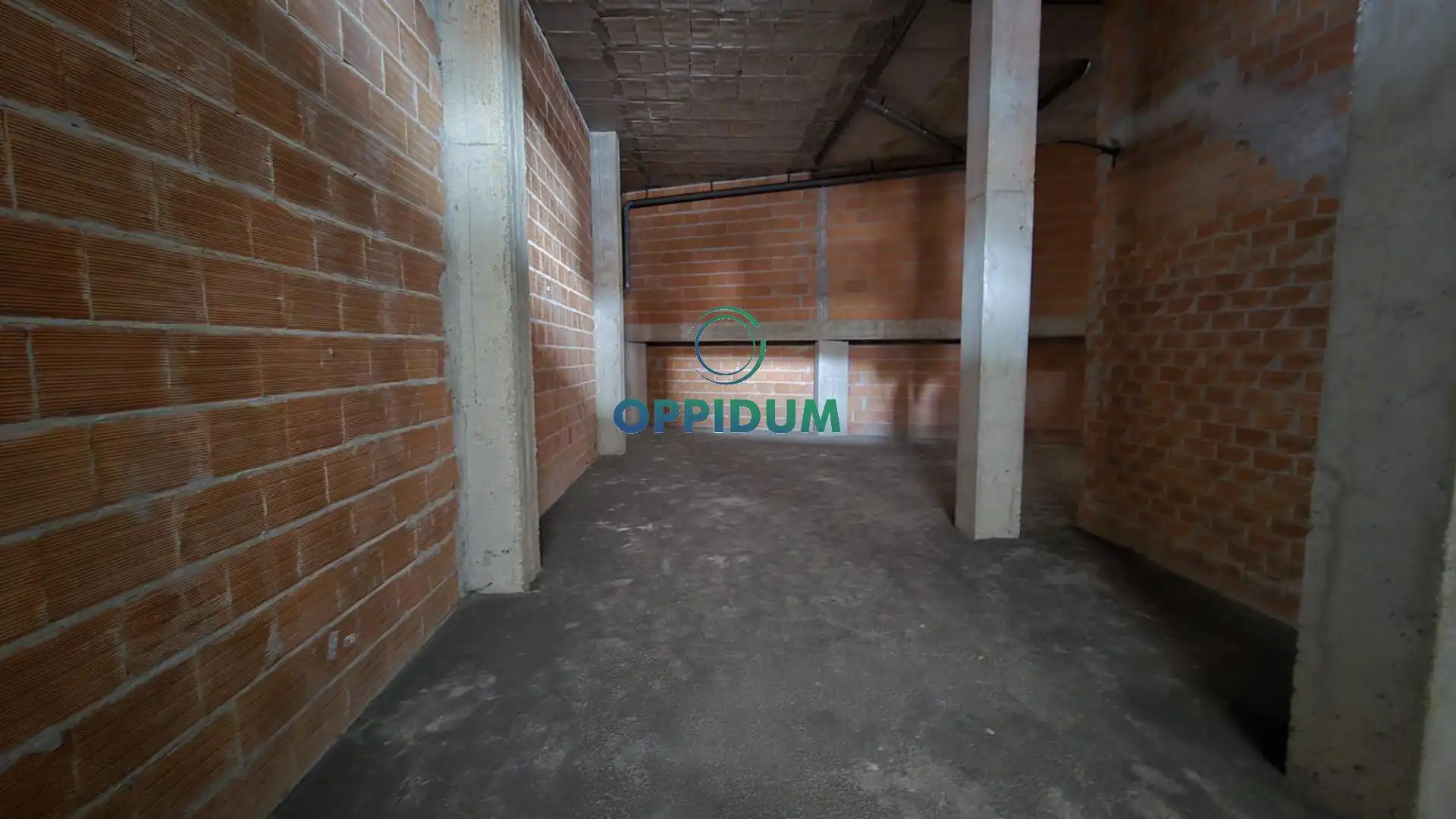 Local en venta en Cee