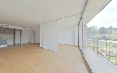 Sala d'estar de Pis en venda en Terrassa amb Aire condicionat