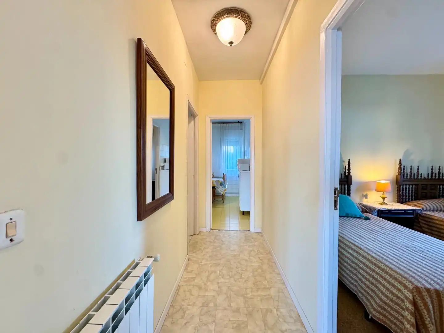 Piso en venta en Vilanova de Arousa con Calefacción, Terraza y Amueblado
