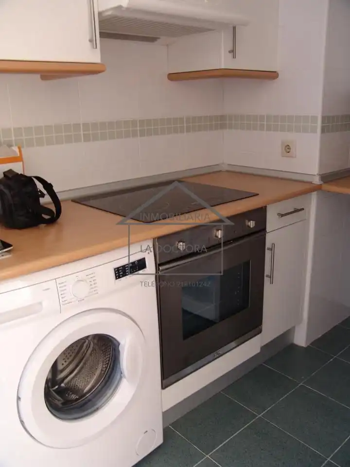 Cocina de Piso de alquiler en Navalcarnero con Aire acondicionado, Calefacción y Trastero