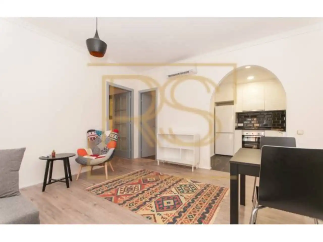 Wohnung zur Miete in Calle l´Arc de Sant Agustí, El Raval