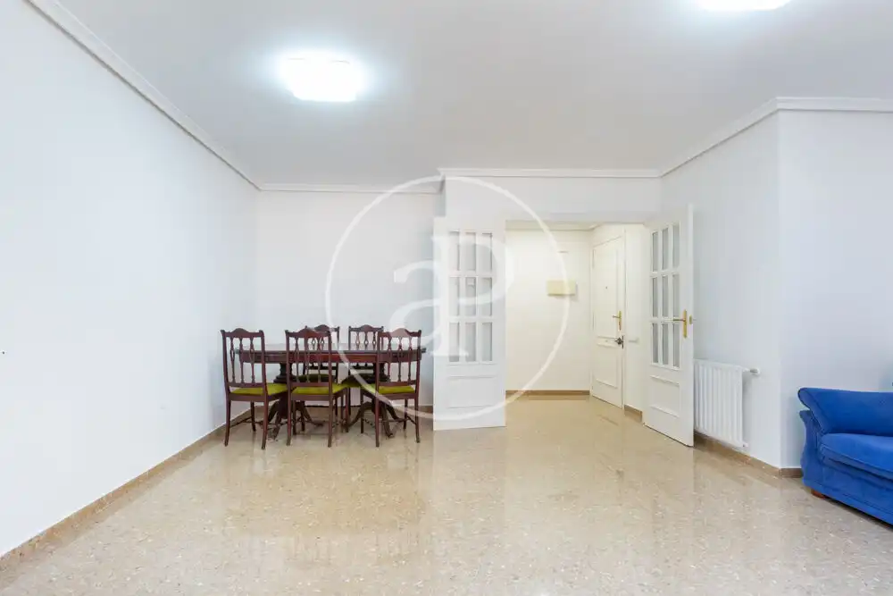 Comedor de Piso en venta en Valencia con Aire acondicionado, Calefacción y Balcón