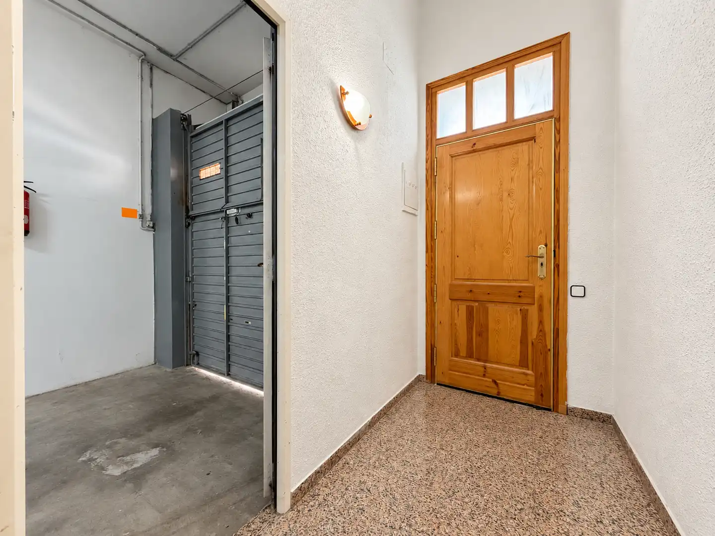 Semi-detached house with terrace for sale in Marianao, imagen 2
