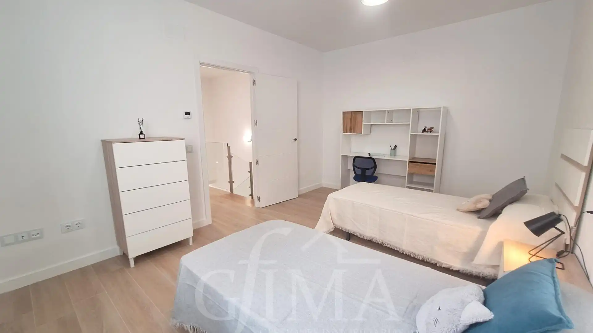 Bedroom of Detached homes for sale in Tomelloso  with Air Conditioner, Heating and Terrace