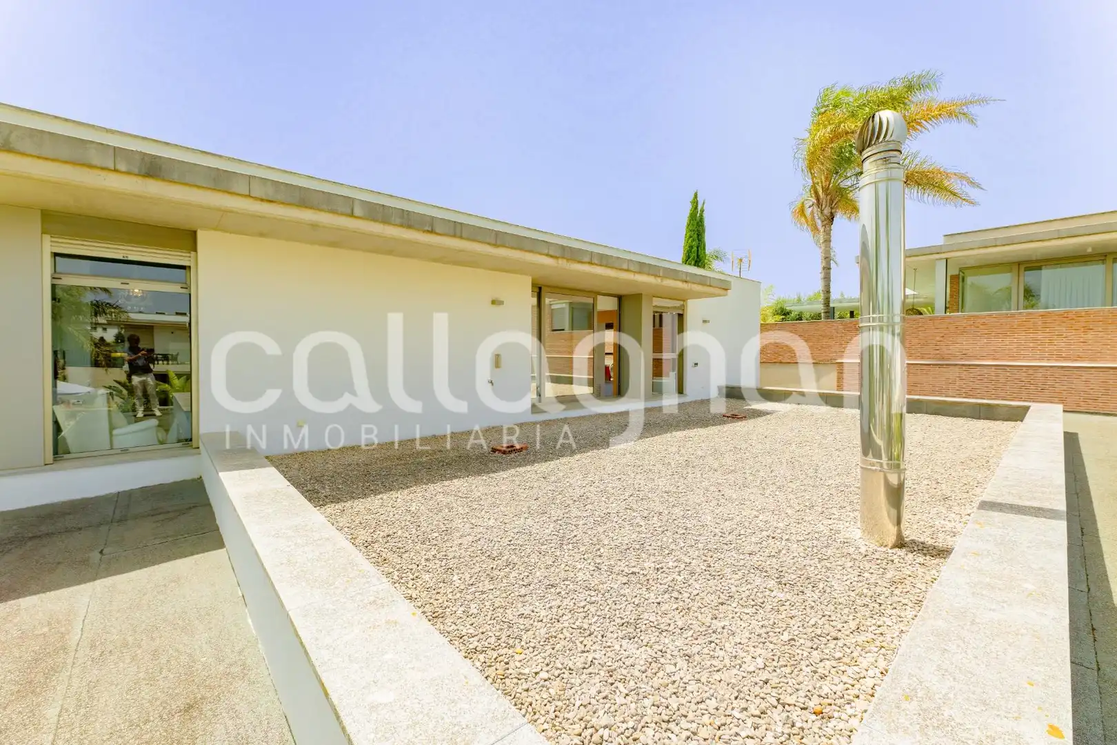 Außenansicht von Haus oder Chalet zum Verkauf in Bétera mit Heizung, Privatgarten und Terrasse