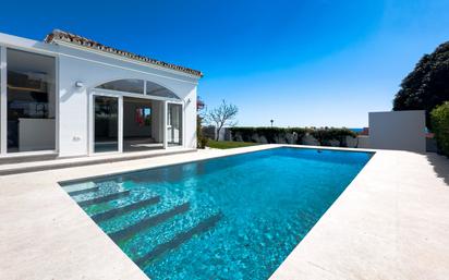 Piscina de Casa o xalet en venda en Manilva amb Jardí privat i Piscina