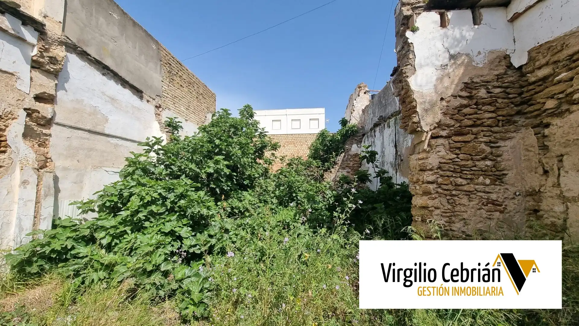 Pis en venda en Chipiona amb Jardí privat