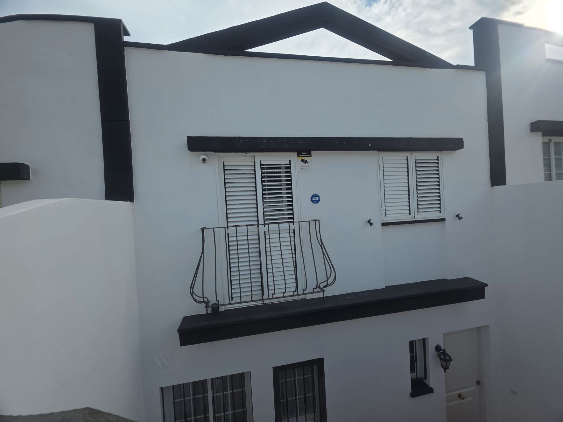 Vista exterior de Casa adosada de lloguer en El Rosario amb Aire condicionat, Calefacció i Terrassa
