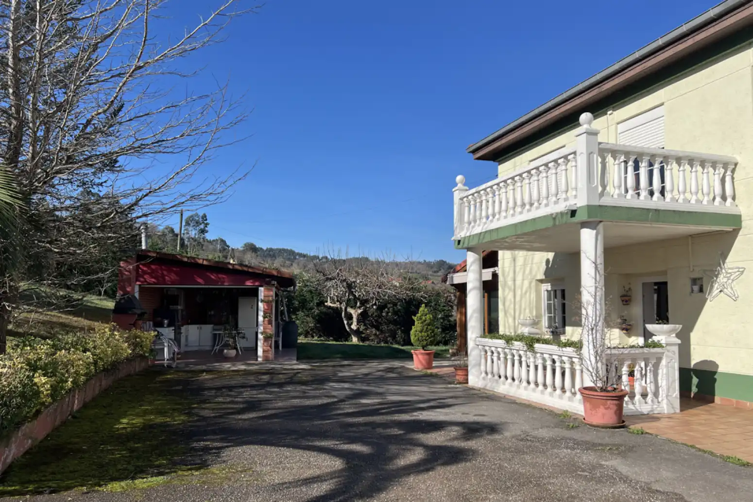Exterior view of Houses for sale in Cartes  with Heating, Parquet flooring and Terrace