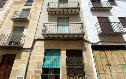 Vista exterior de Casa o xalet en venda en Úbeda amb Terrassa i Balcó