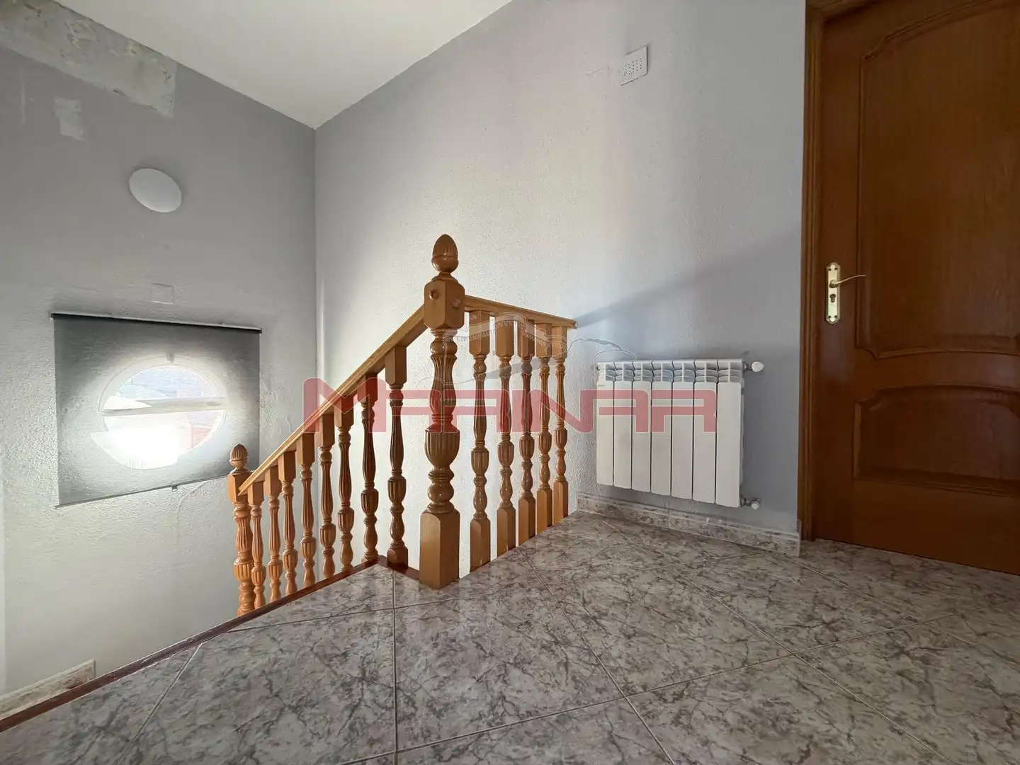 Haus oder Chalet zum Verkauf in Seseña mit Heizung, Privatgarten und Terrasse