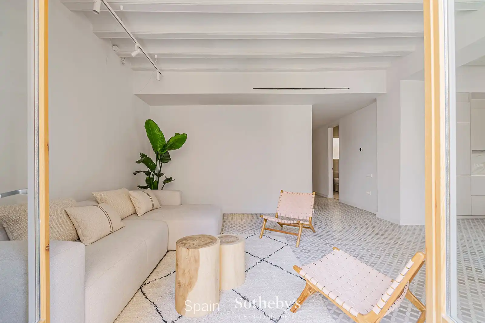 Sala d'estar de Apartament en venda en Barcelona amb Aire condicionat i Calefacció