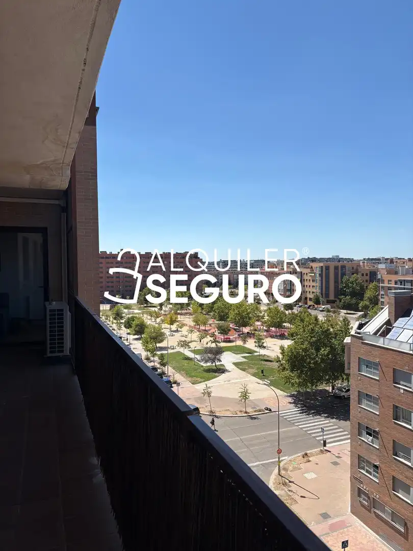 Pis de lloguer a Cardenal Vicente Enrique y Tarancón, Ensanche de Vallecas - La Gavia