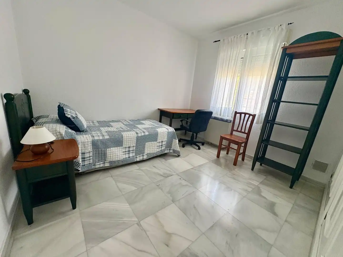 Dormitori de Casa o xalet en venda en Aljaraque amb Aire condicionat, Calefacció i Jardí privat
