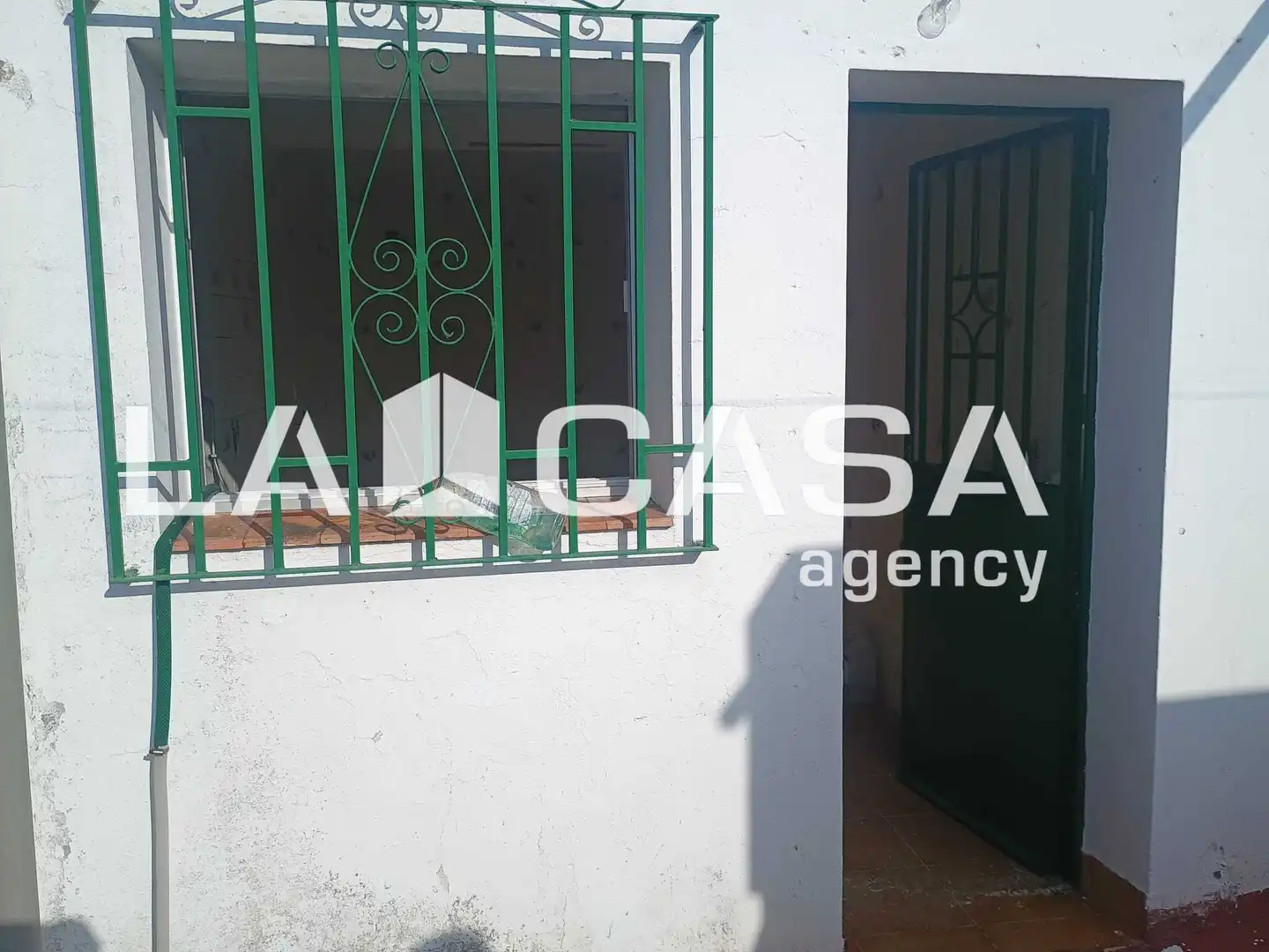 Vista exterior de Casa o xalet en venda en Algeciras