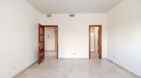 Foto 3 de Pis en venda a Avenida Aurora, 15, La Unión - Cruz de Humilladero - Los Tilos, Málaga