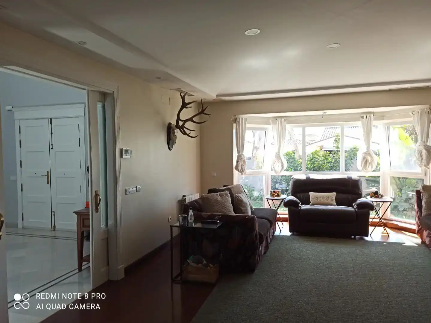 Sala d'estar de Casa o xalet en venda en El Puerto de Santa María amb Aire condicionat, Jardí privat i Parquet