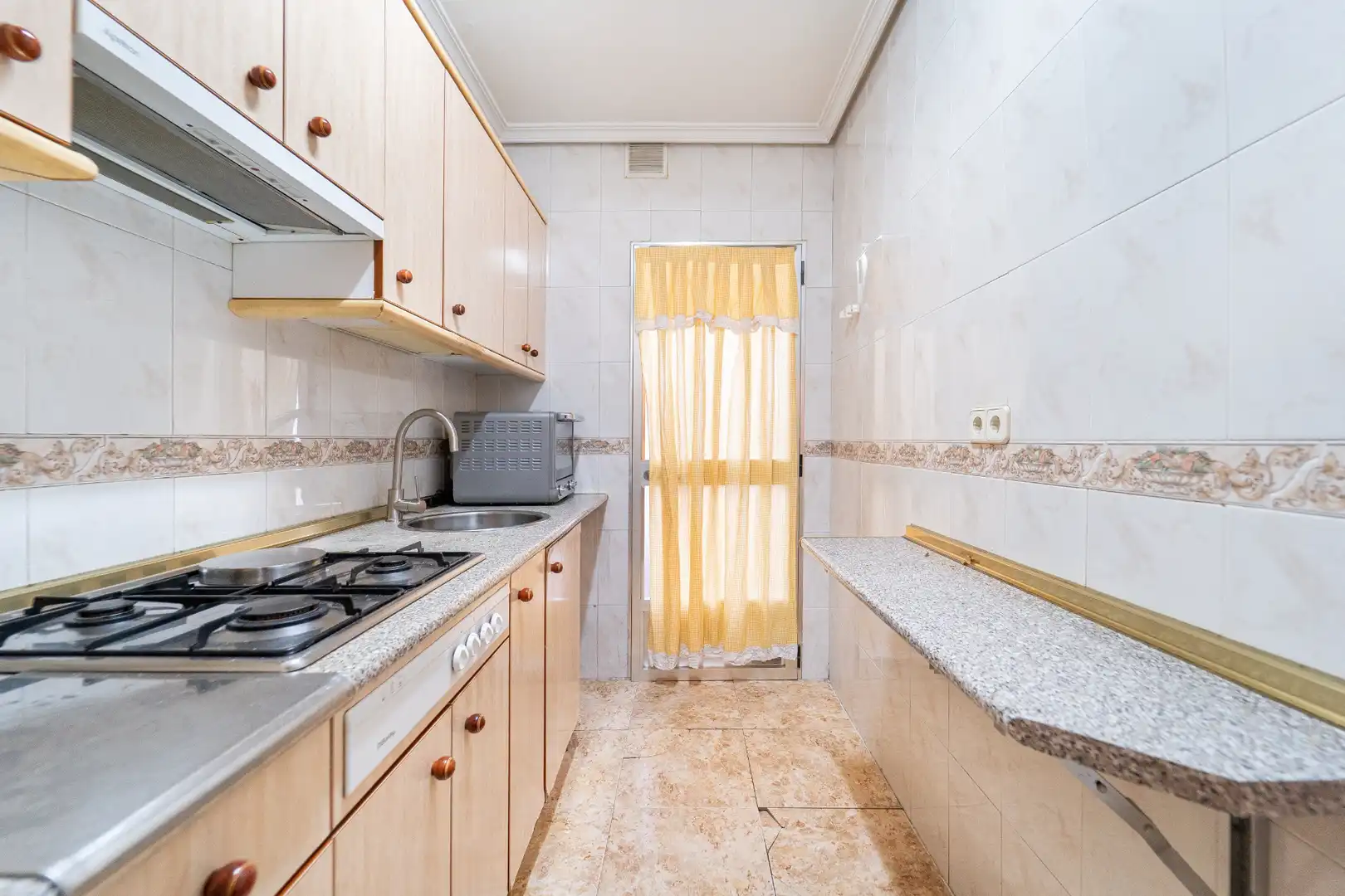 Kitchen of Flat for sale in Madrid  with Heating, Furnished and Internet