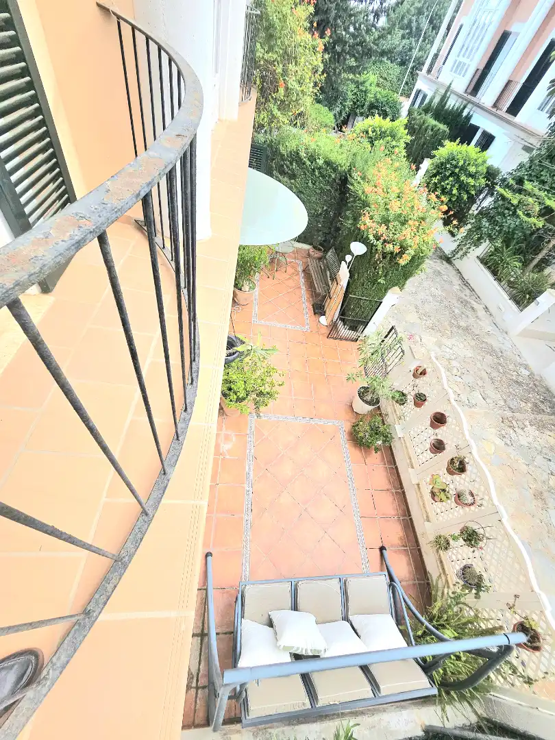 Casa aparellada amb terrassa en venda a Carrer del Pensament, imagen 28