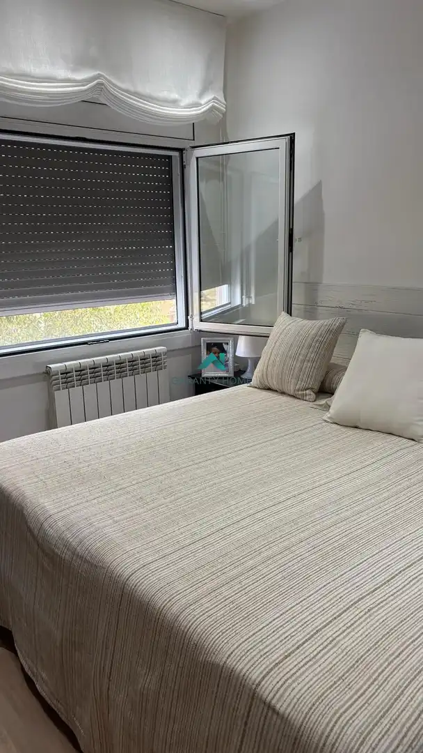 Habitación de Piso en venta en Badalona con Aire acondicionado, Calefacción y Parquet