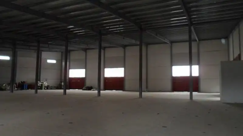 Nave industrial en venta en La Carolina