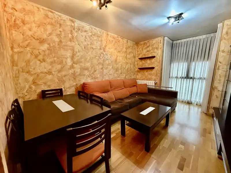 Living room of Flat for sale in Madrid  with Air Conditioner and Heating