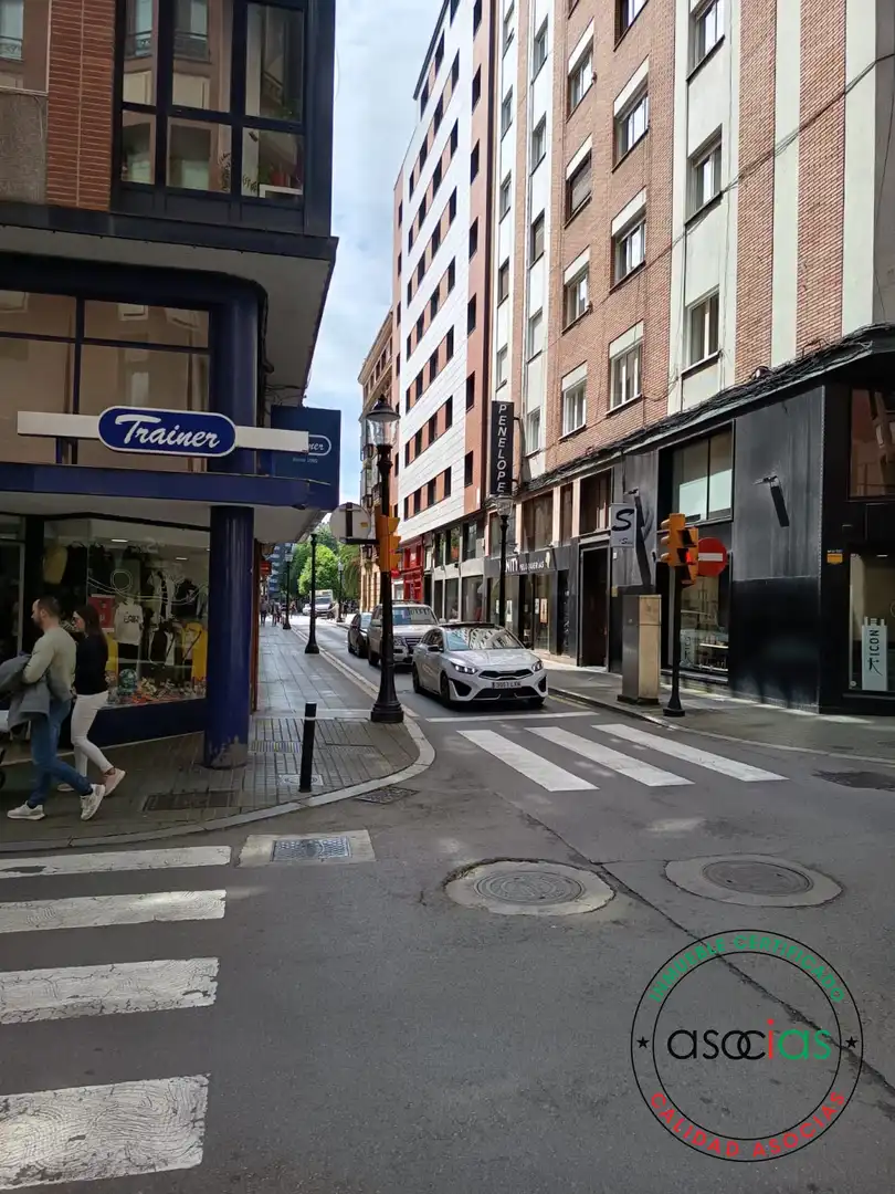 Pis de lloguer a CL CASIMIRO VELASCO, Barrio del Centro