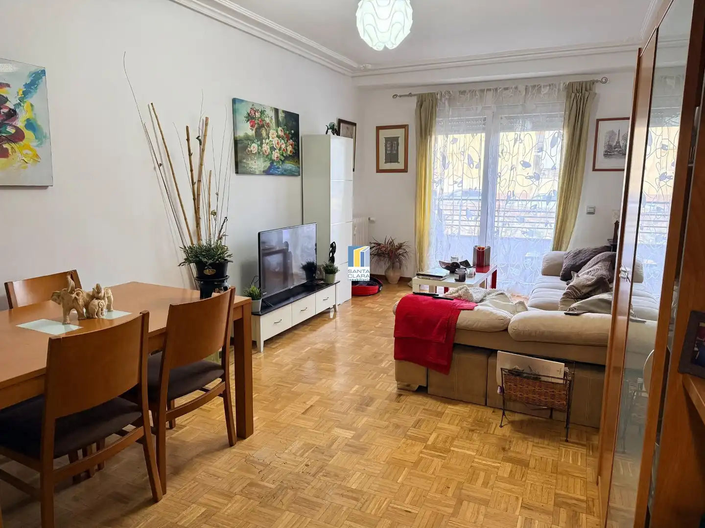 Living room of Flat for sale in Zamora Capital   with Parquet flooring, Terrace and Balcony
