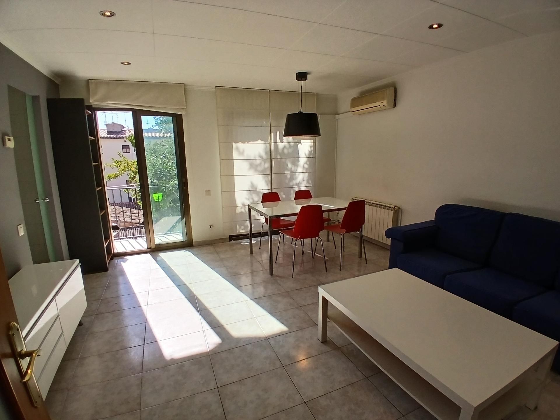 Sala d'estar de Pis de lloguer en Manresa amb Aire condicionat, Calefacció i Terrassa